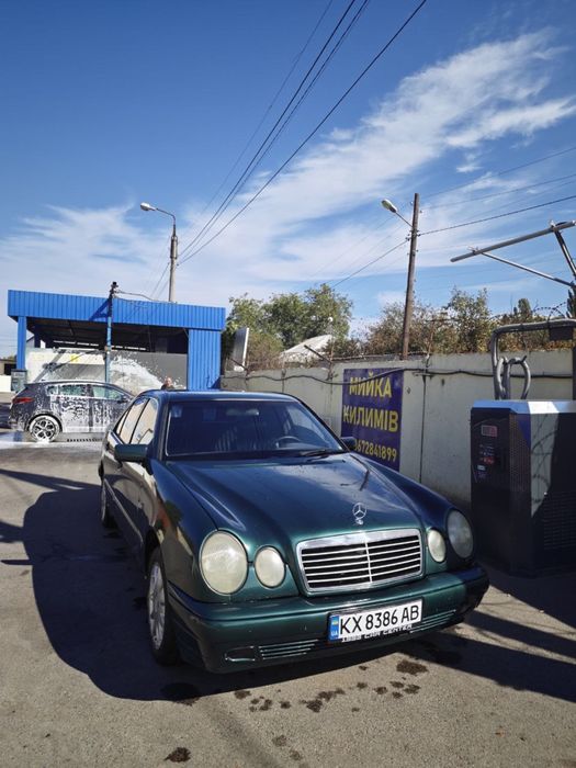 Продам Мерседес 210 в хорошем состоянии