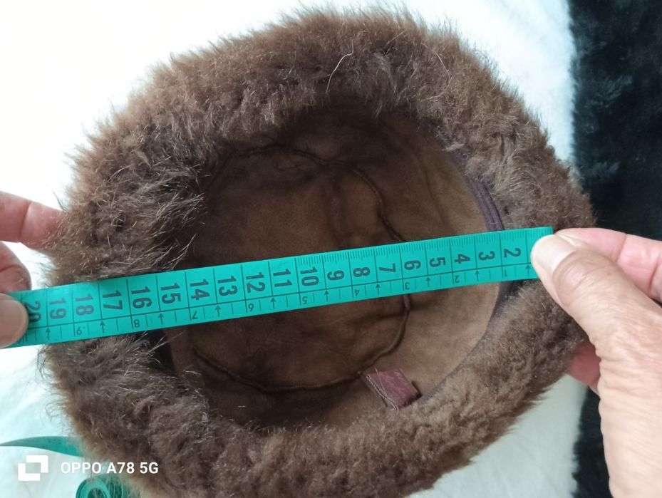 Gorro vinted unisexo em pele Martinho lda