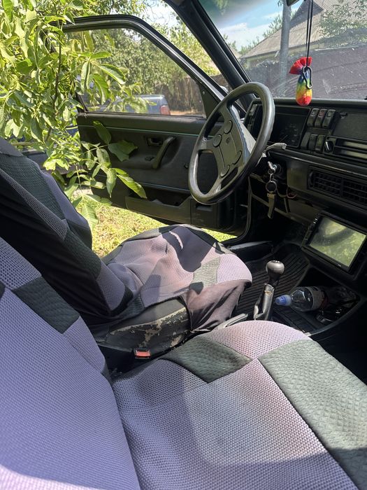 Golf 2 1.6 газ бенз