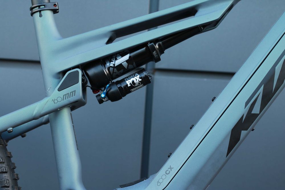 Електровелосипед KTM Macina 2026 Kapoho 8972 L Di2 Carbon велосипед