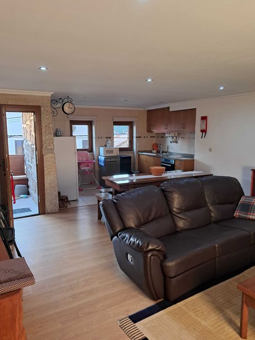 Casa da Avó Aidé- Loriga. Aproveitar a neve com amigos e festejar.