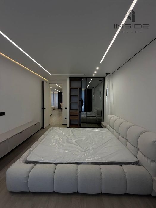 Продаж трьохкімнатної квартири в ЖК Manhattan