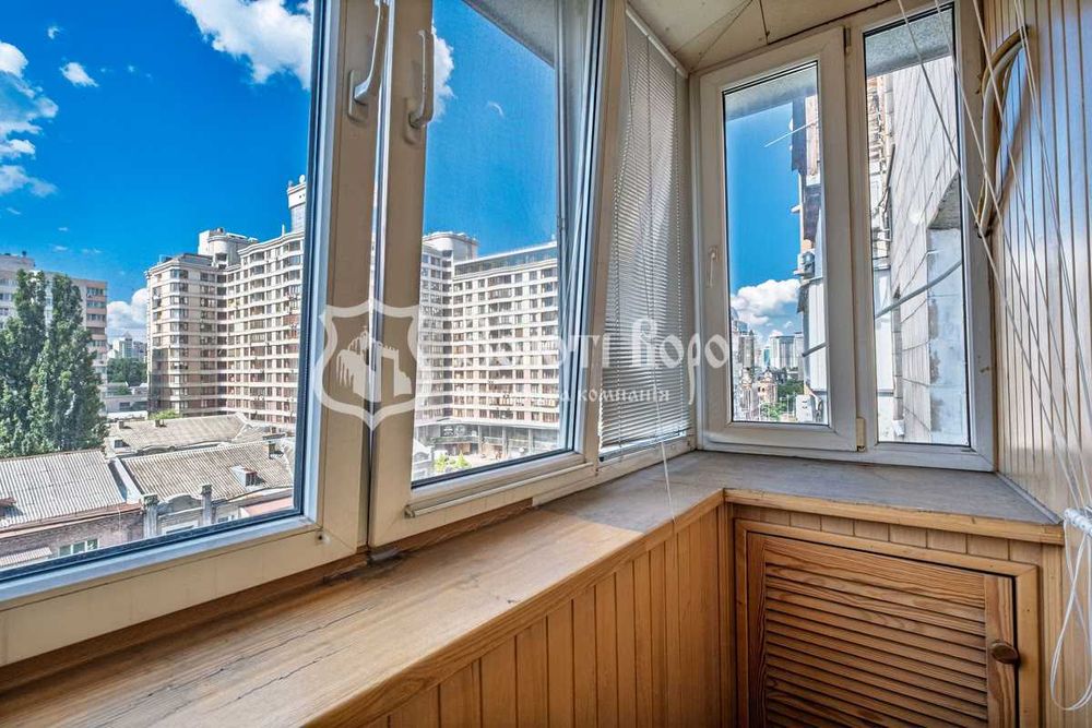 Квартира 1к. Житловий стан. Жилянська, 76, Голосіївський район, Центр