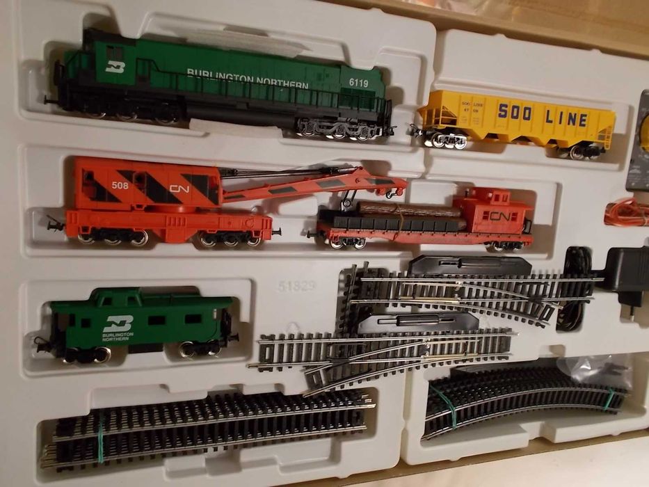 Полярный Экспресс В Вагонах и Паровозе Есть СВЕТ ПИКО Piko Піко 1:87