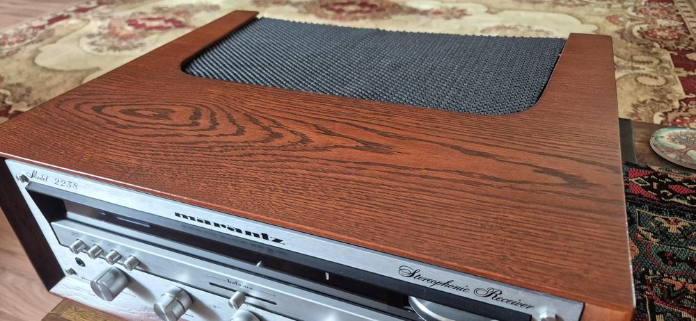 Amplituner Marantz 2238