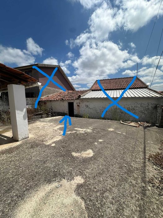 Oportunidade no Centro de Alguber/Cadaval: Moradia 140m² (70+70m²)