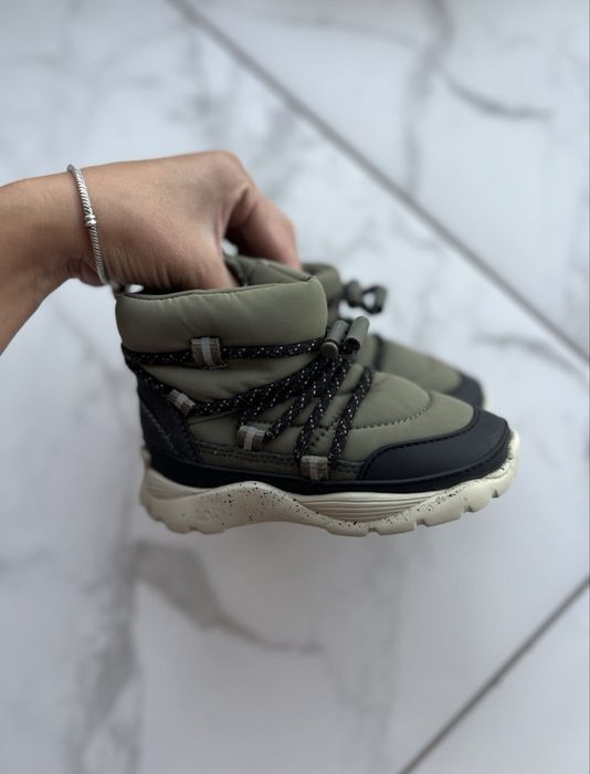 Дутики ,сапоги ,чоботи zara 22