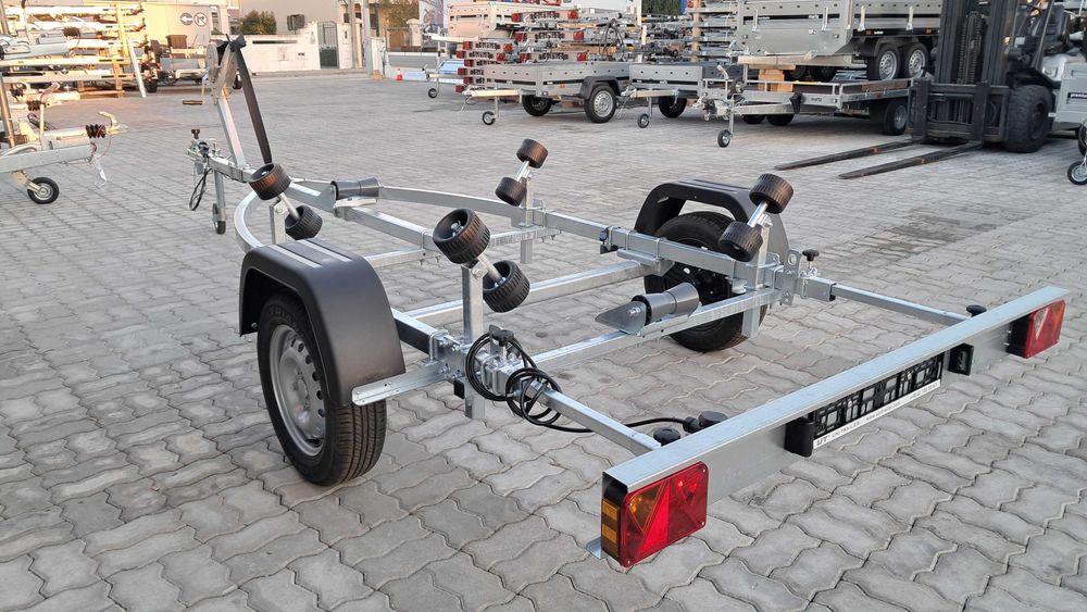 Atrelado MARTZ YACHT 500  NOVO