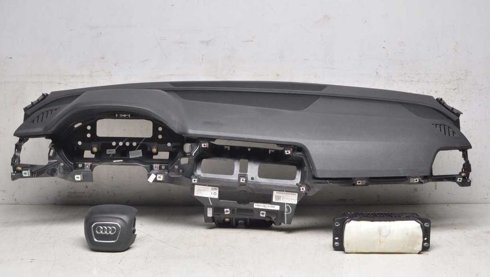 Audi Q5 80A Airbag подушки безопасности консоль