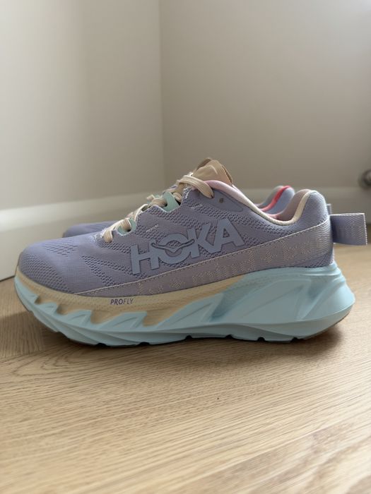 Кросівки Hoka Elevon 2