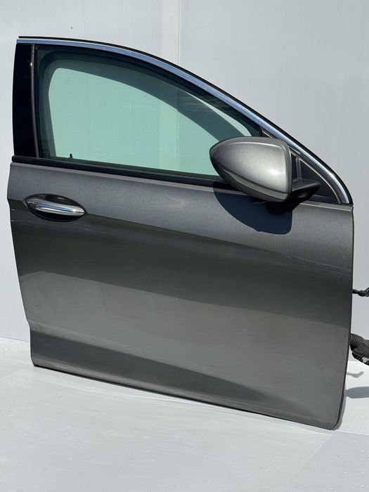 Opel Insignia b drzwi przod Z10A w kolor keyless