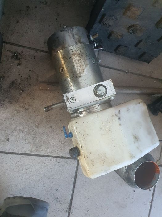 Pompa hydrauliczna