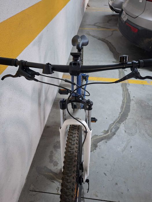 Bicicleta todo terreno BTT como nova