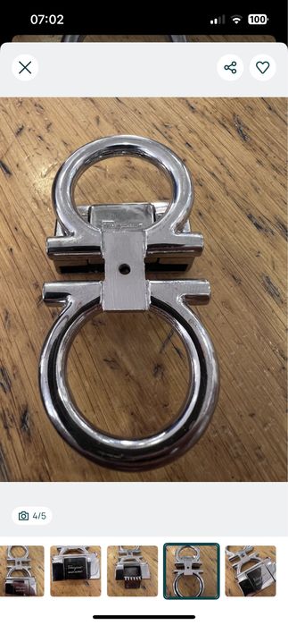 Fivela cinto Ferragamo c/ falha