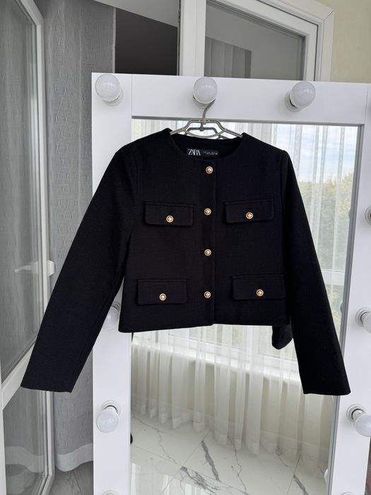Чорний піджак zara