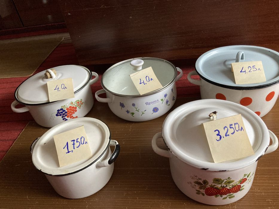 Каструлі алюмінєві, емальовані радянських часів