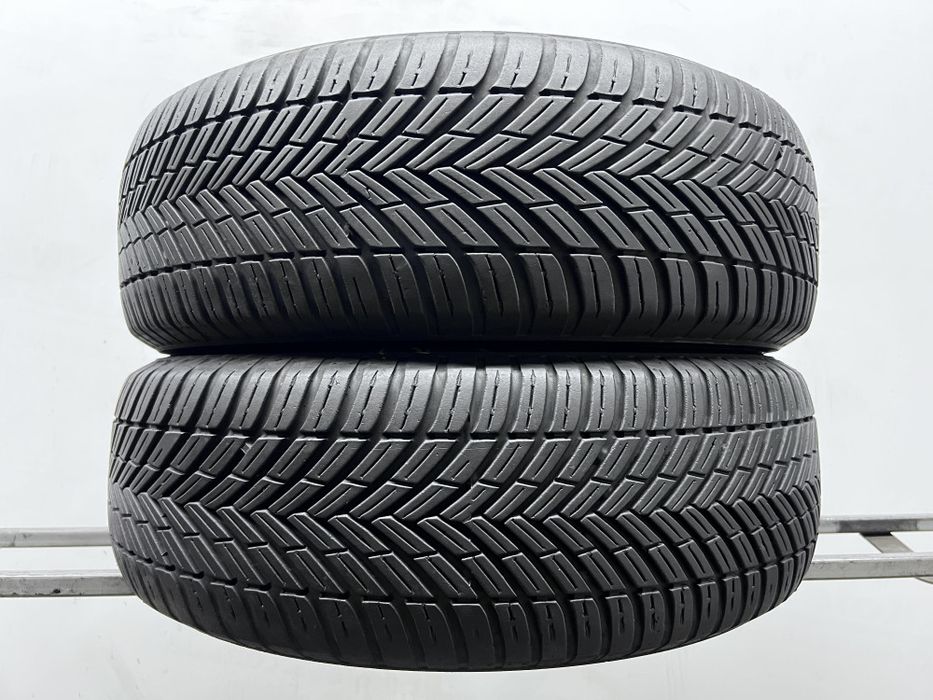 2шт всесезонні 195/65/R15 2021р Toyo Celsius AS 2