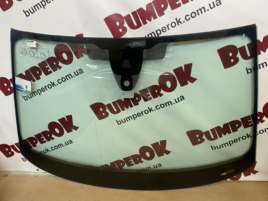 Лобовое стекло Audi A4 (B9) Ауди А4