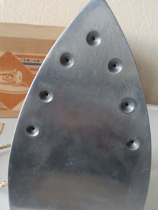 Утюг новий з функцією пара