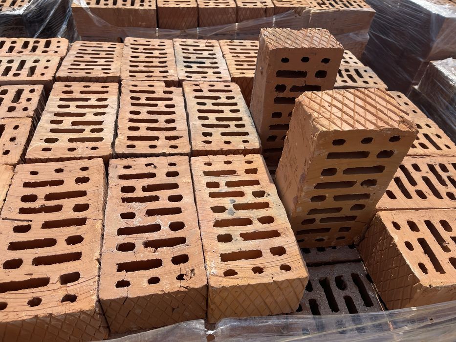 Цегла півторачка коломийська