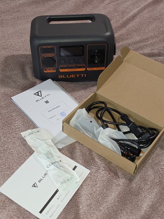 Зарядна станція Bluetti AC2P 300W
