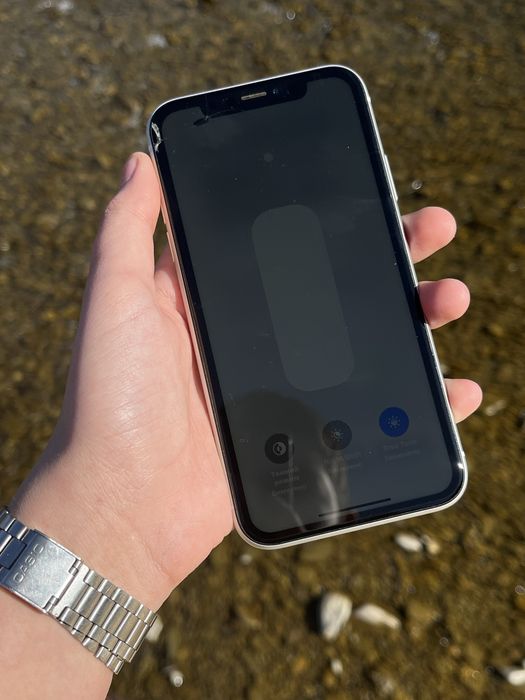 IPhone XR 64 GB Bypass/Icloud Гарнo підійде Дітям