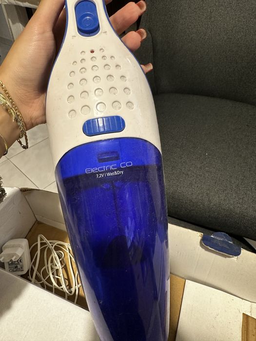 Mini-aspirador sem fios