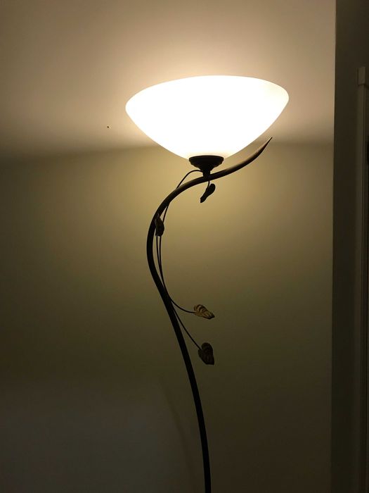 Lampa podłogowa 180 cm