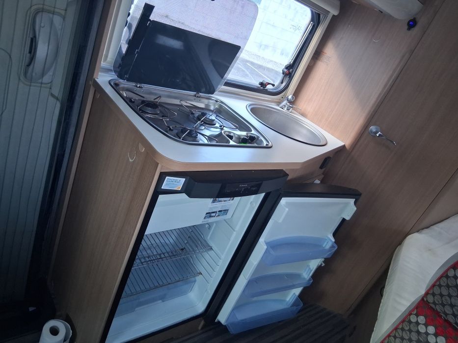 Aluga-se Autocaravana.    70€