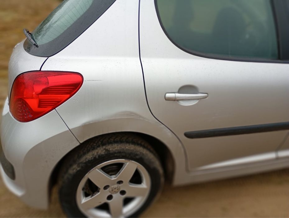 Peugeot 207 rok 2009