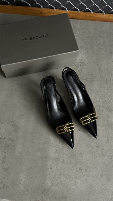 Чорні слінгбеки/ лодрчки/ туфлі/ мюлі Balenciaga