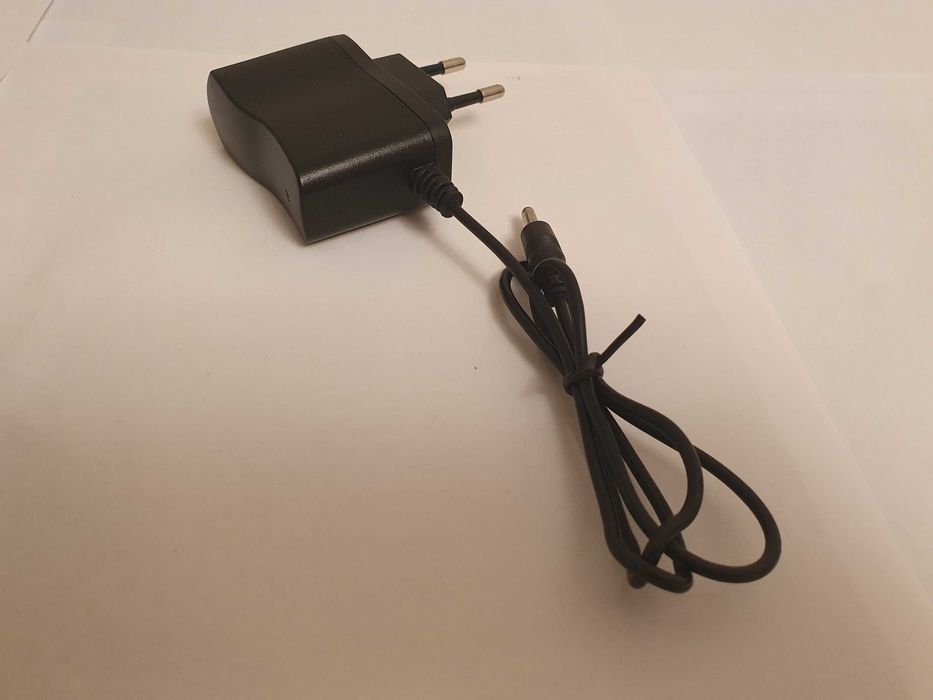 Сетевой блок питания SH-A288, выход 4,2V(DC) 500mA, штеккер Ø3,5х1,35 мм