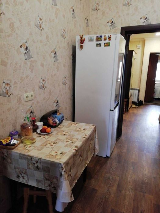Продам часть дома, в Центре, ул Покровская р-не 5 школы.