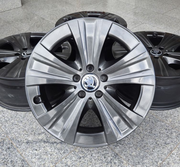 Alufelgi 18 5x112 Skoda Octavia Superb Karoq Scout Kodiaq #53