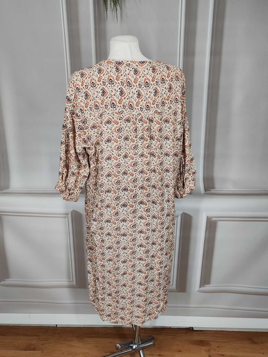 Wygodna kremowa sukienka midi Fransa rozmiar 44/46 wiskoza