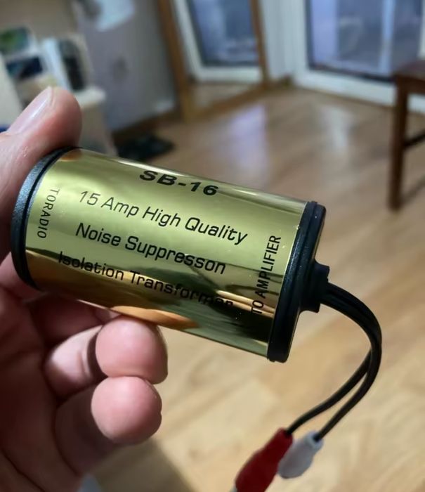 RCA аудіо фільтр шумів / ізолятор контуру заземлення

Антишумовий філь