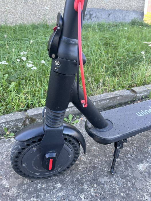 Електросамокат Windgoo М12
