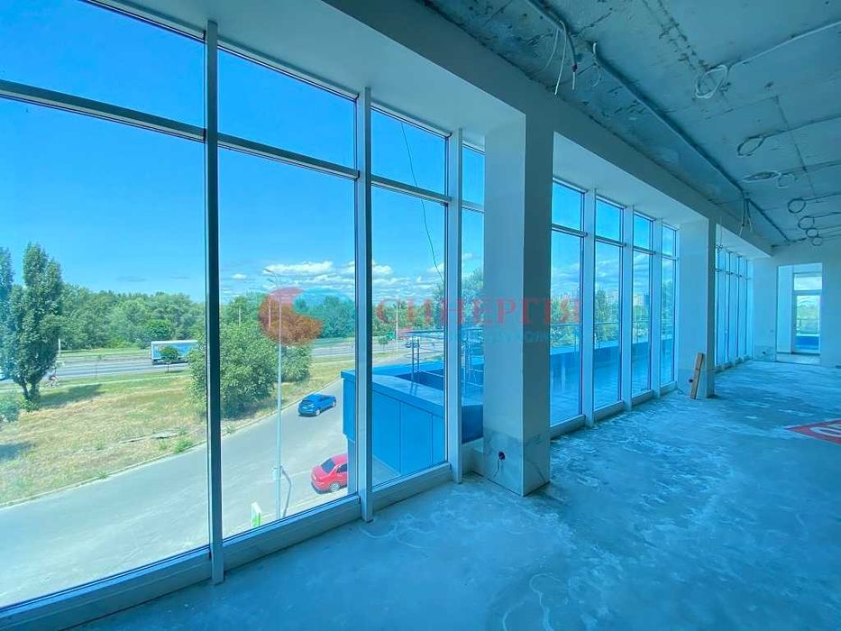 Будівля 2510м пр.Шухевича поруч Sky Mall, Оболонь