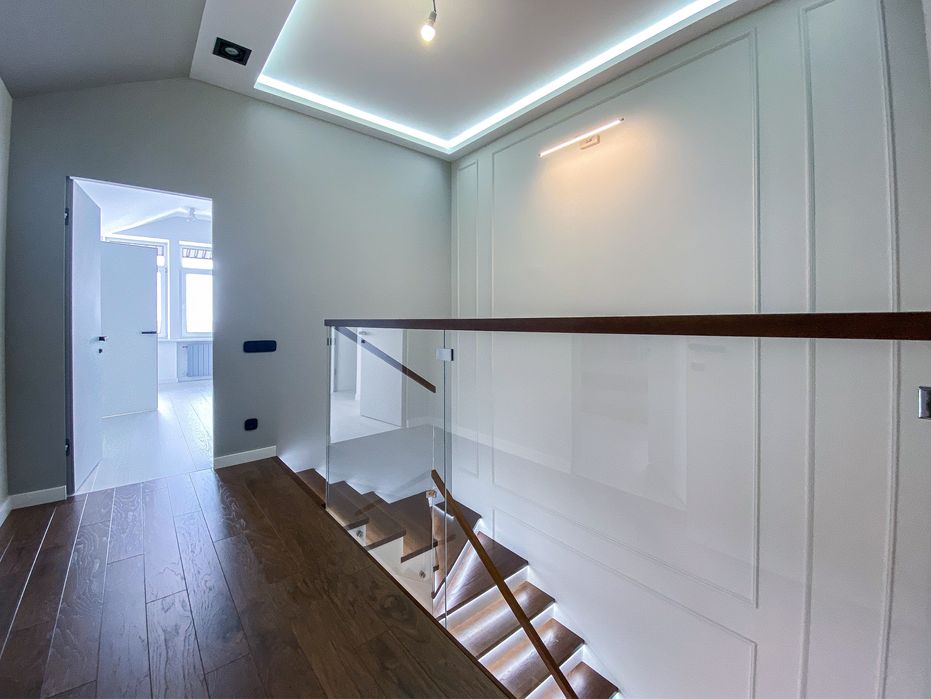 Ексклюзивна 2-х рівнева квартира DELUXE класу в закритому ЖК.