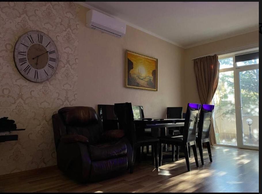 Продам дом в Совиньоне с евроремонтом (217-993