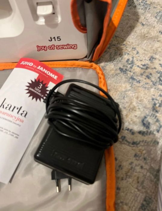 Nowa maszyna do szycia Janome Juno J15 + dodatki