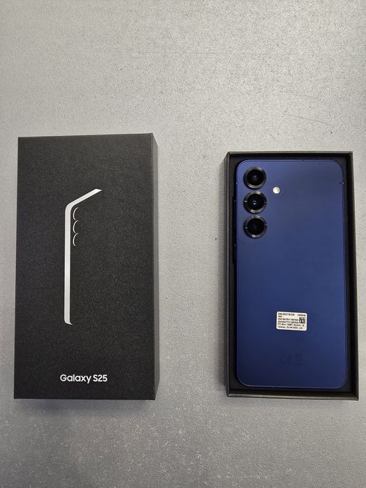 Samsung s25 256gb Navy