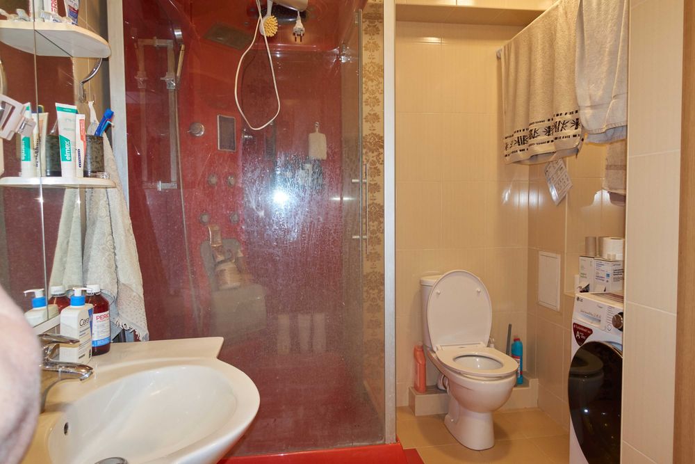 3к квартира продаж ЖК "Ліко-Град" вул. Ю. Здановської 54А. Меблі техніка. Терміново! М Васильківська Іподром