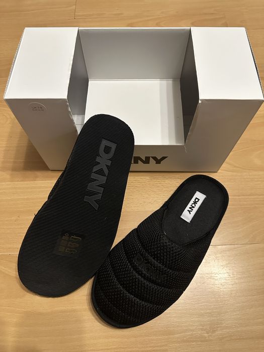 Męskie kapcie DKNY