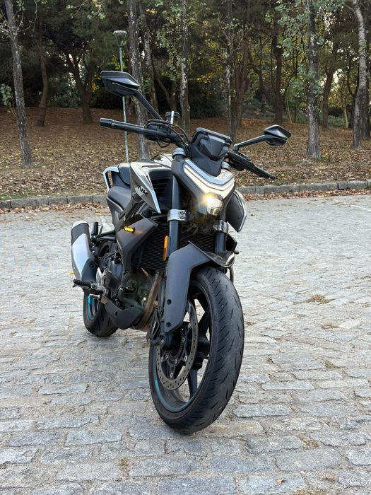 CF MOTO 450 NK c/Garantia