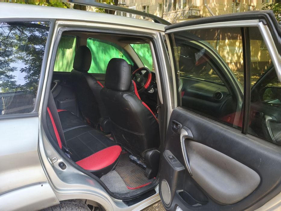 Toyota RAV 4 продам