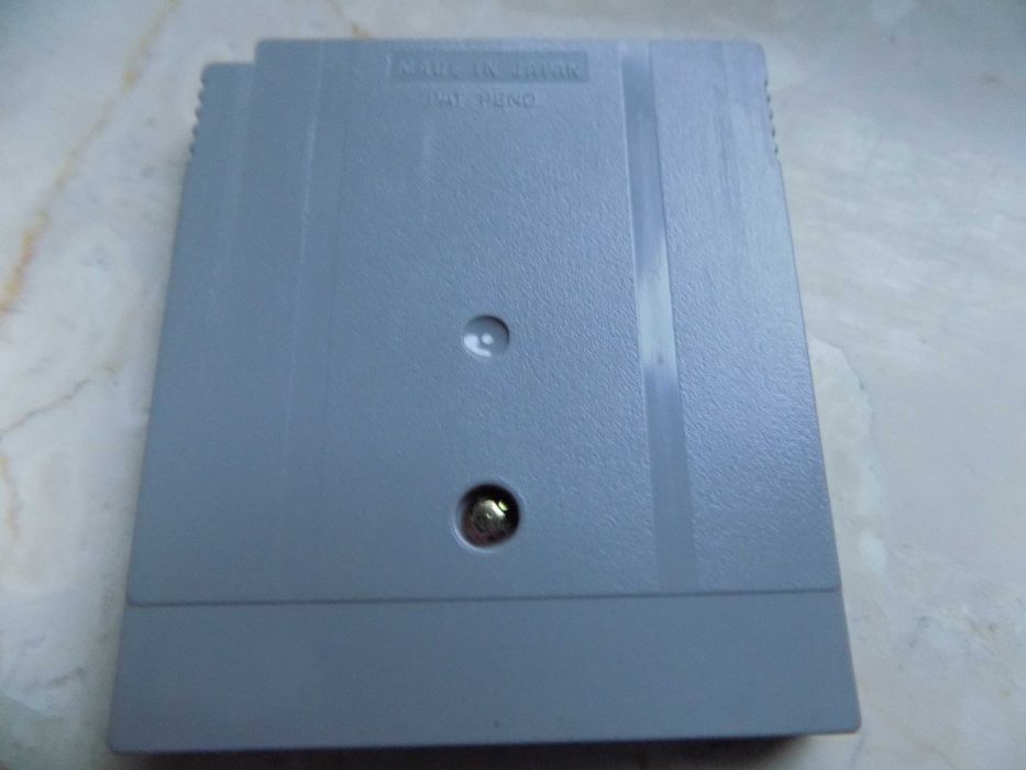 Kirby's Block Ball na Nintendo Game Boy/GBC/GBA-kulka obsługująca SAVE