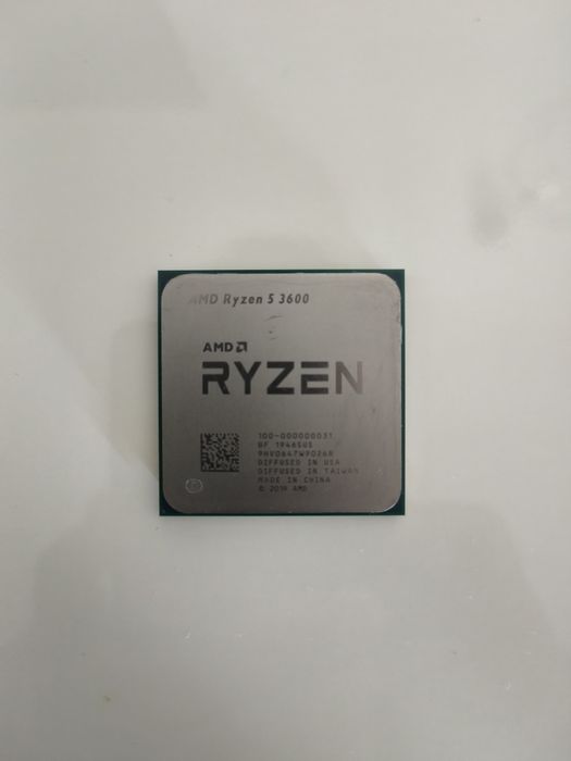 AMD Ryzen 5 3600 6 Cores / 12 Threads - Excelente Estado