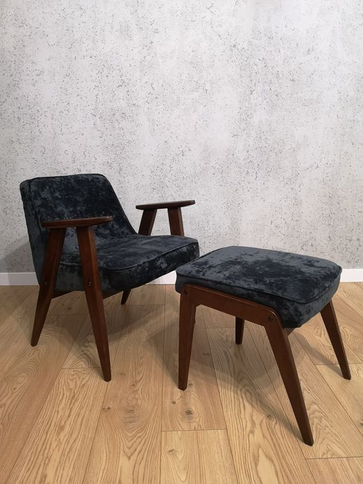 Fotel Chierowski 366 z podnóżkiem PRL