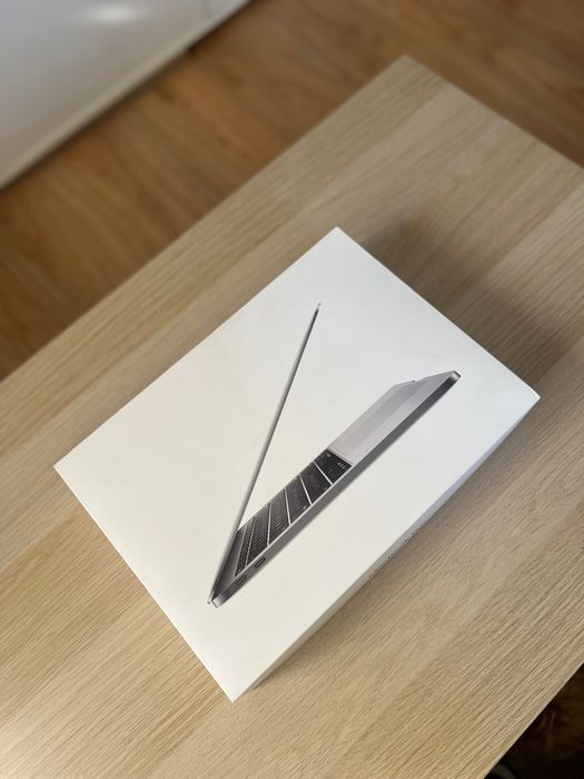 MacBook Pro 13” Intel i5 2,3 GHz / 8GB / 128GB